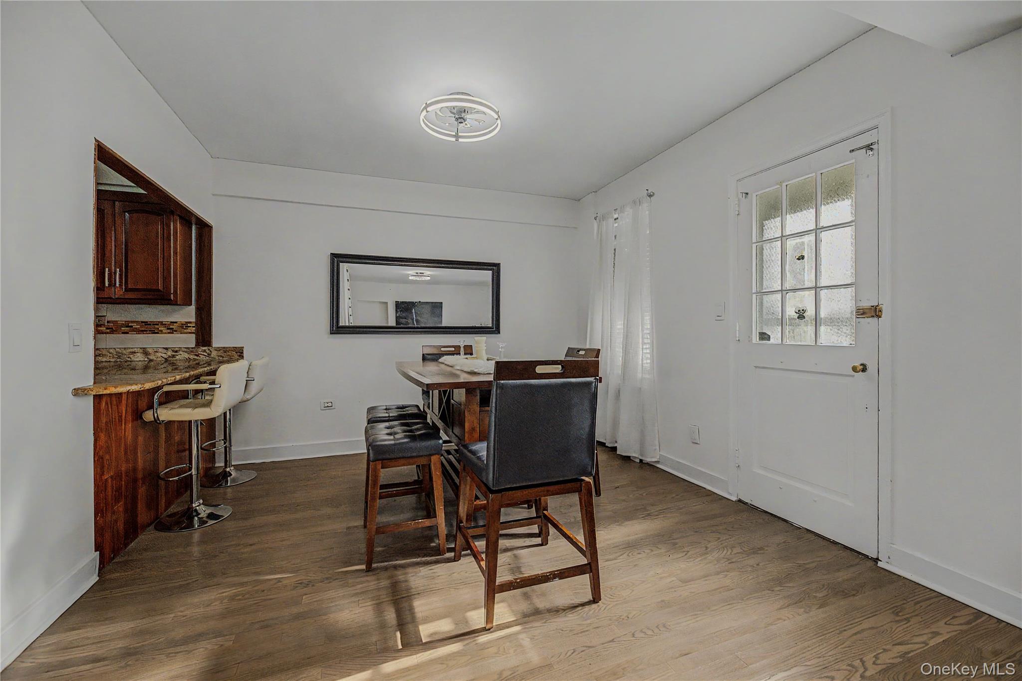 4th image of 4971 Henry Hudson Pkwy W, New York, NY 10471