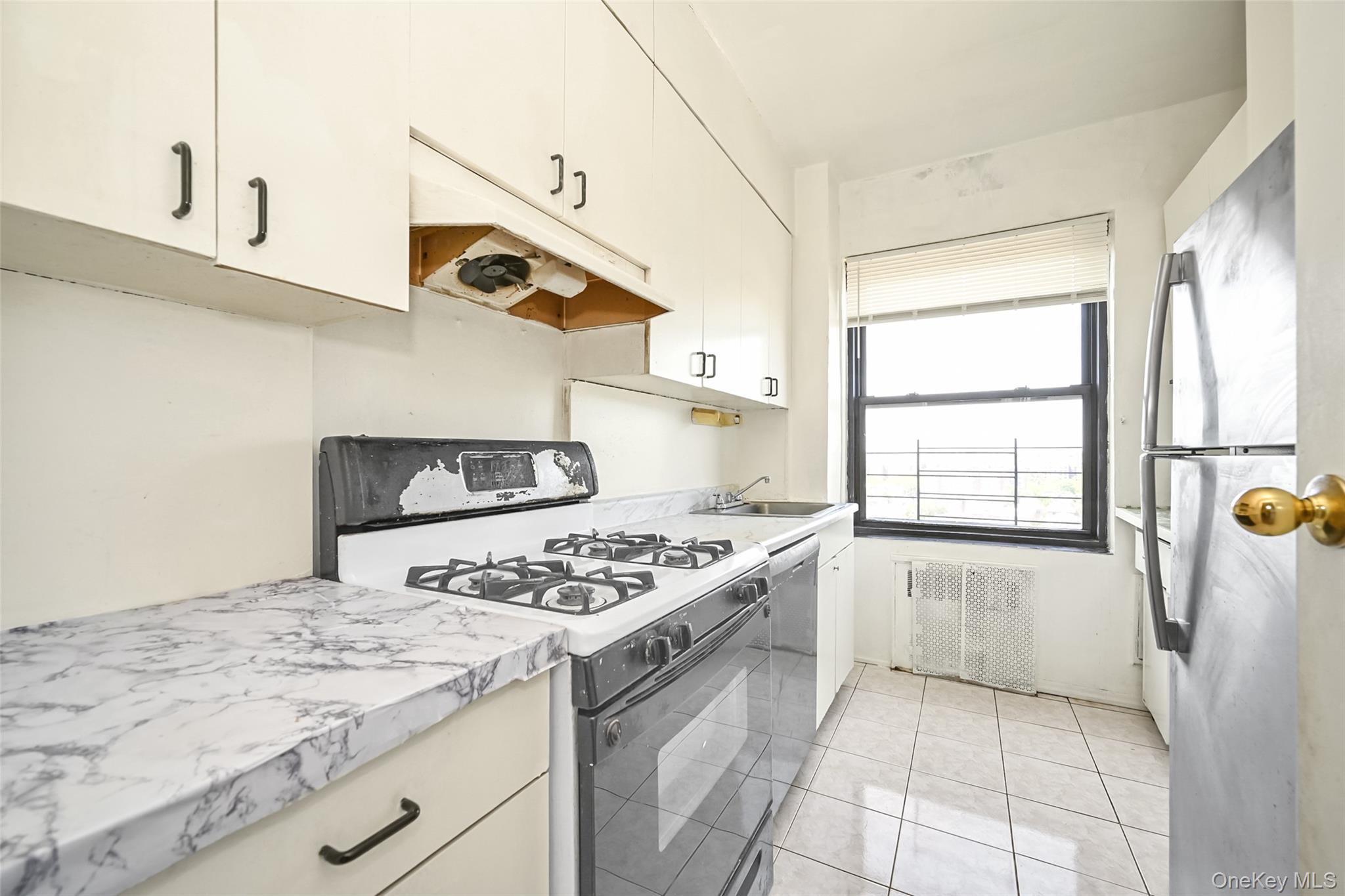 5th image of 99-60 63Rd Rd #7Q, New York, NY 11374 | MLS# 1027831