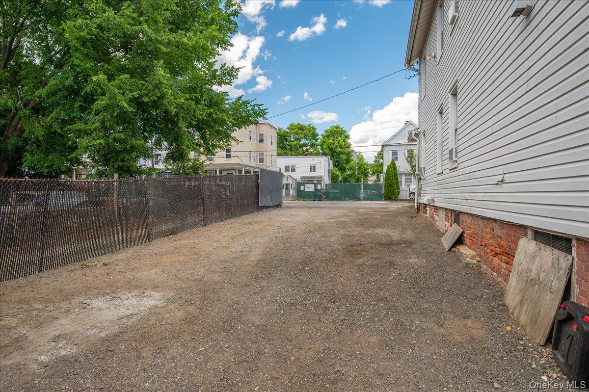 4th image of 15 Bulkley Ave, Rye Town, NY 10573 | MLS# 1027832
