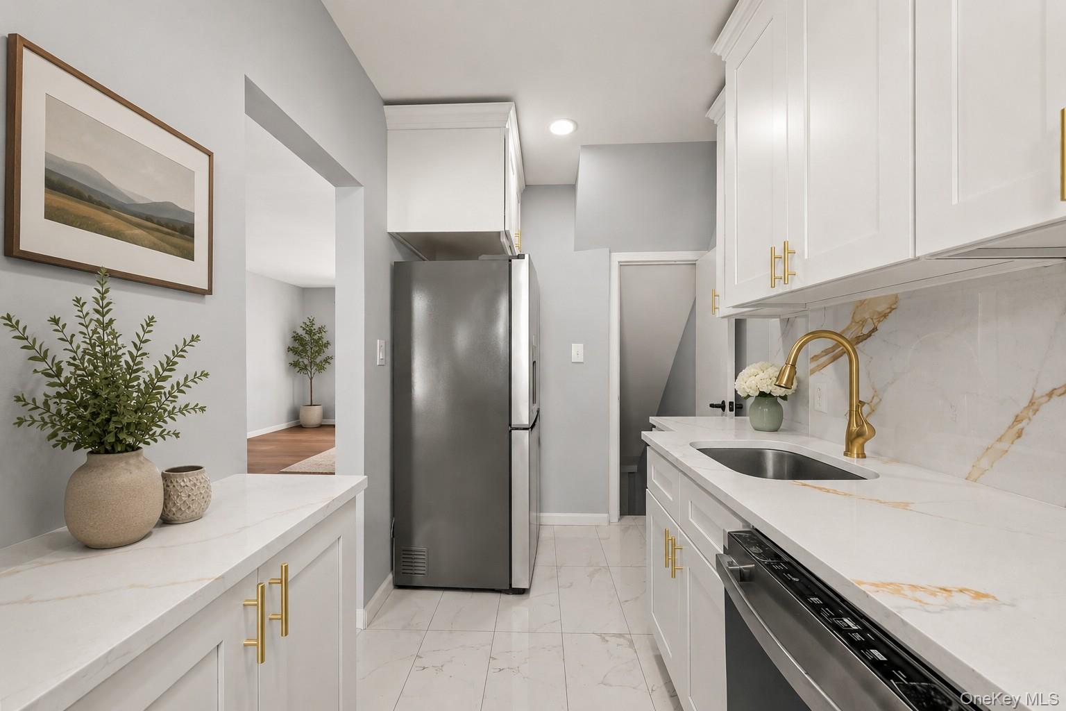 5th image of 2548 Mickle Ave, New York, NY 10469 | MLS# 1027835