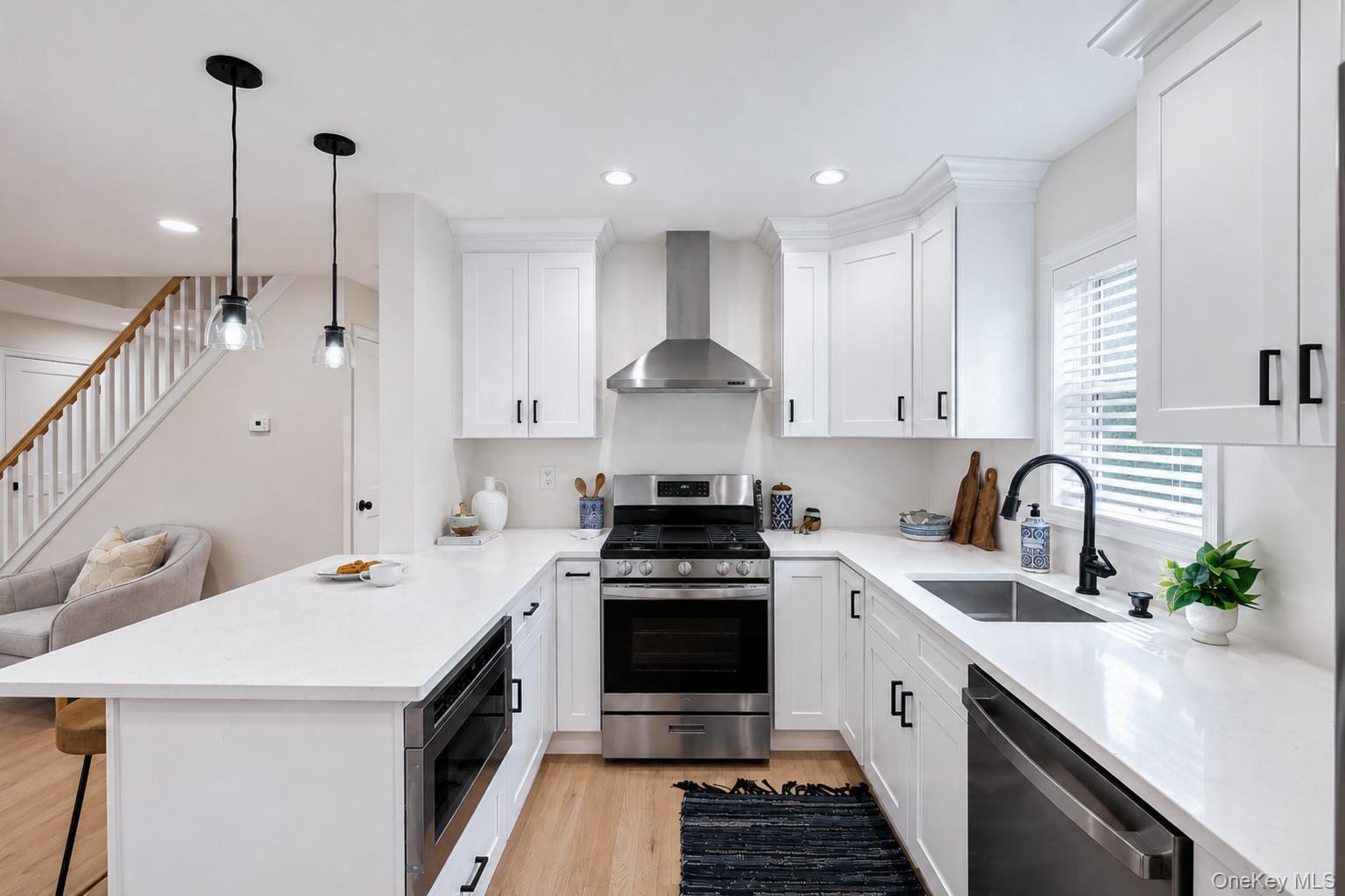 2nd image of 15 Irving Johnson St, Huntington, NY 11731 | MLS# 1027848