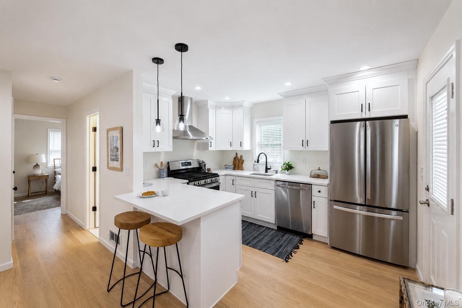 3rd image of 15 Irving Johnson St, Huntington, NY 11731 | MLS# 1027848