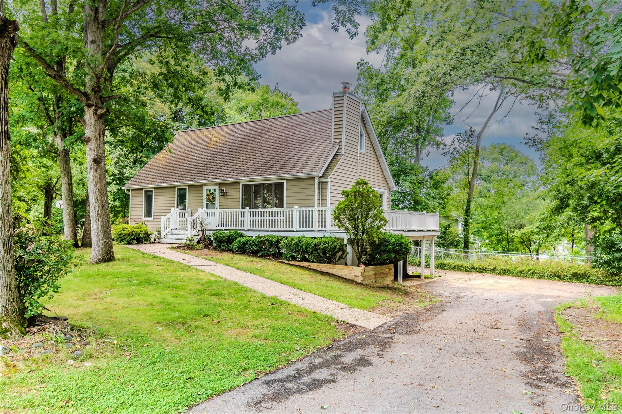 2nd image of 19 Farmstead Rd, New Windsor, NY 12553 | MLS# 1027849