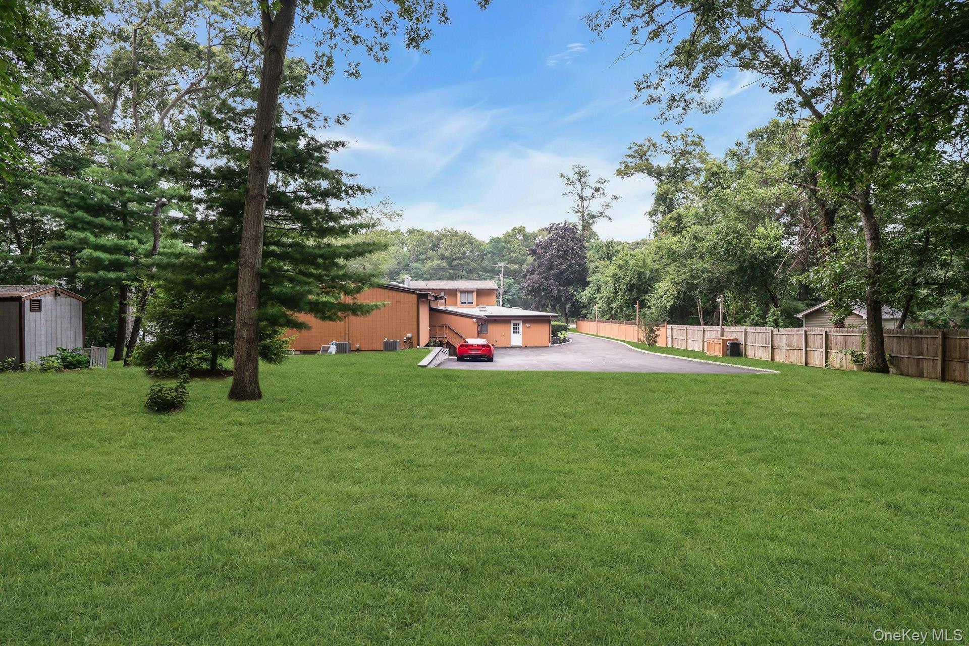 50th image of 764 Vanderbilt Pkwy, Huntington, NY 11746 | MLS# 1027852