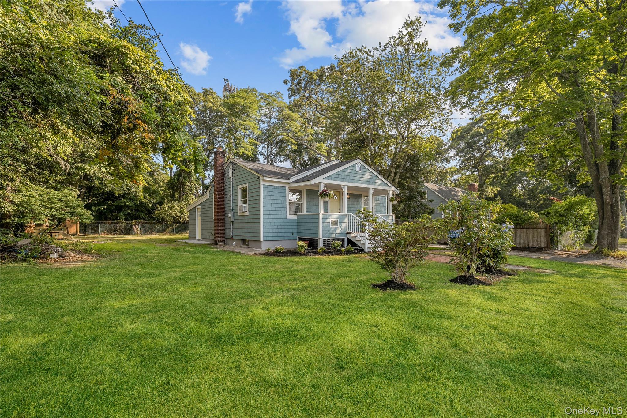 3rd image of 46 Barclay Rd, Mastic Beach, NY 11951 | MLS# 1027921