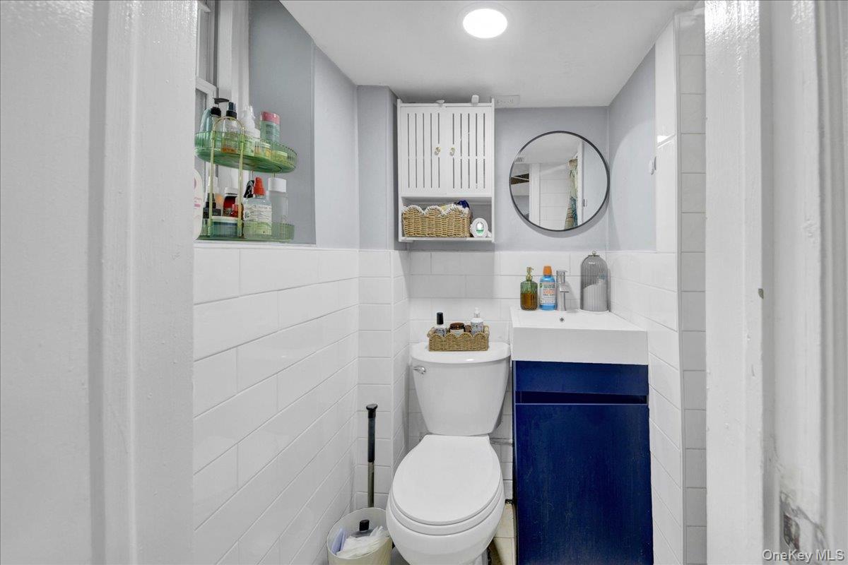 5th image of 1804 Seminole Ave, Bronx, NY 10461 | MLS# 1027925
