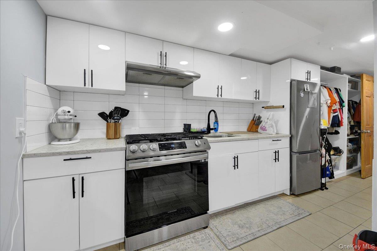4th image of 1804 Seminole Ave, Bronx, NY 10461 | MLS# 1027925