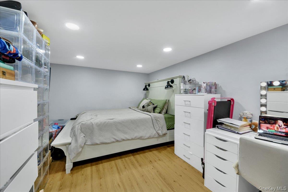 2nd image of 1804 Seminole Ave, Bronx, NY 10461 | MLS# 1027925