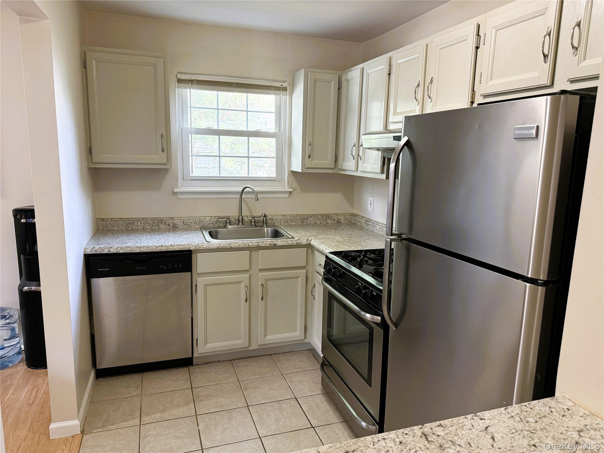 2nd image of 21 Lexington Hl #3, Harriman, NY 10926 | MLS# 1027933