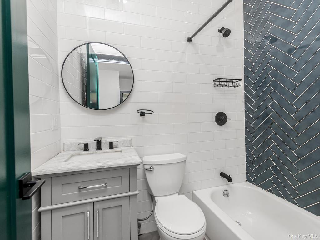 4th image of 2458 Lorillard Pl, Bronx, NY 10458 | MLS# 1027935