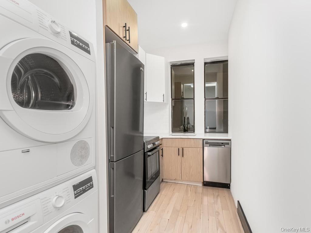 3rd image of 2458 Lorillard Pl, Bronx, NY 10458 | MLS# 1027935