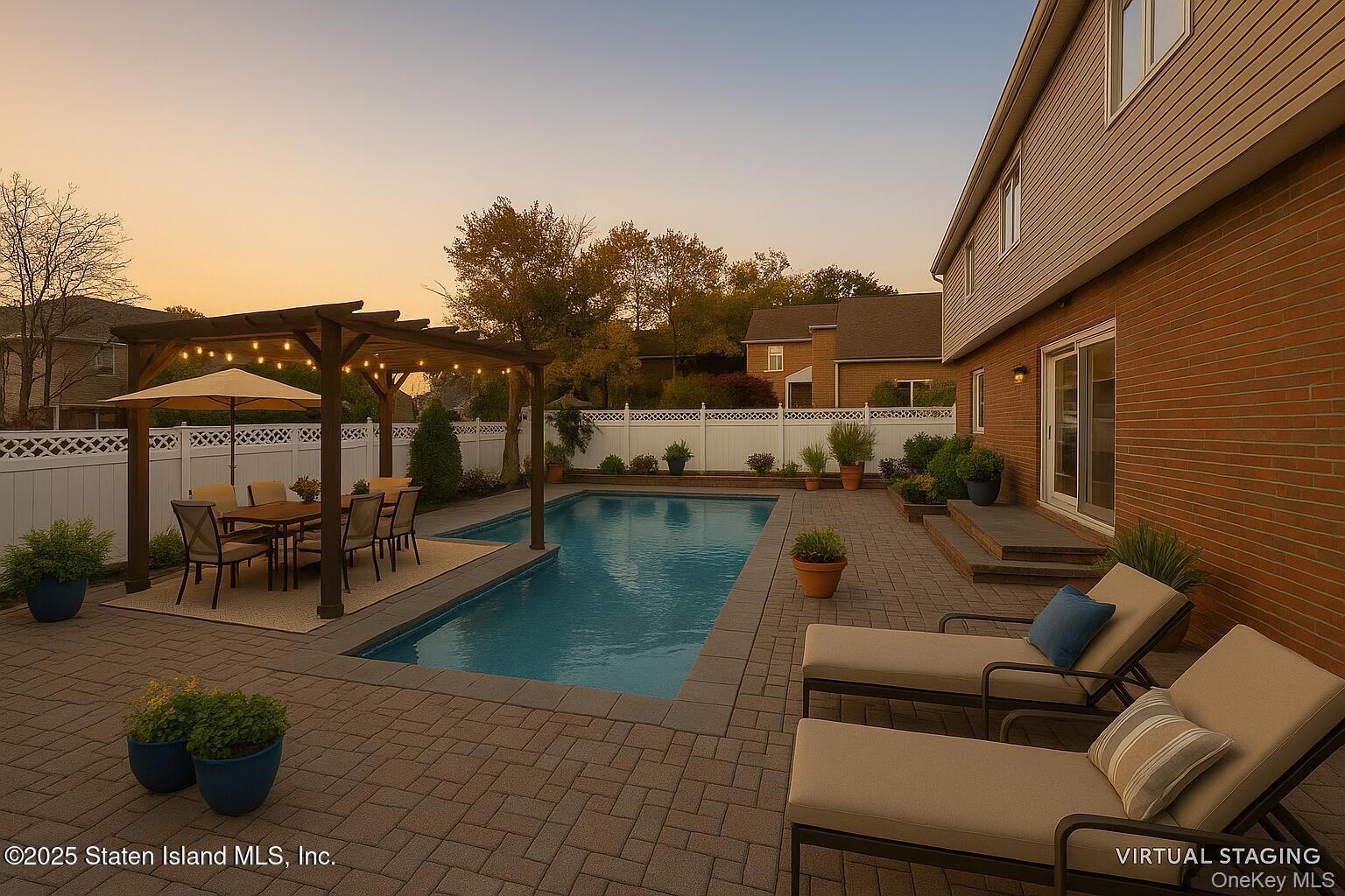 5th image of 257 Locust Ave, Staten Island, NY 10306 | MLS# 1027938