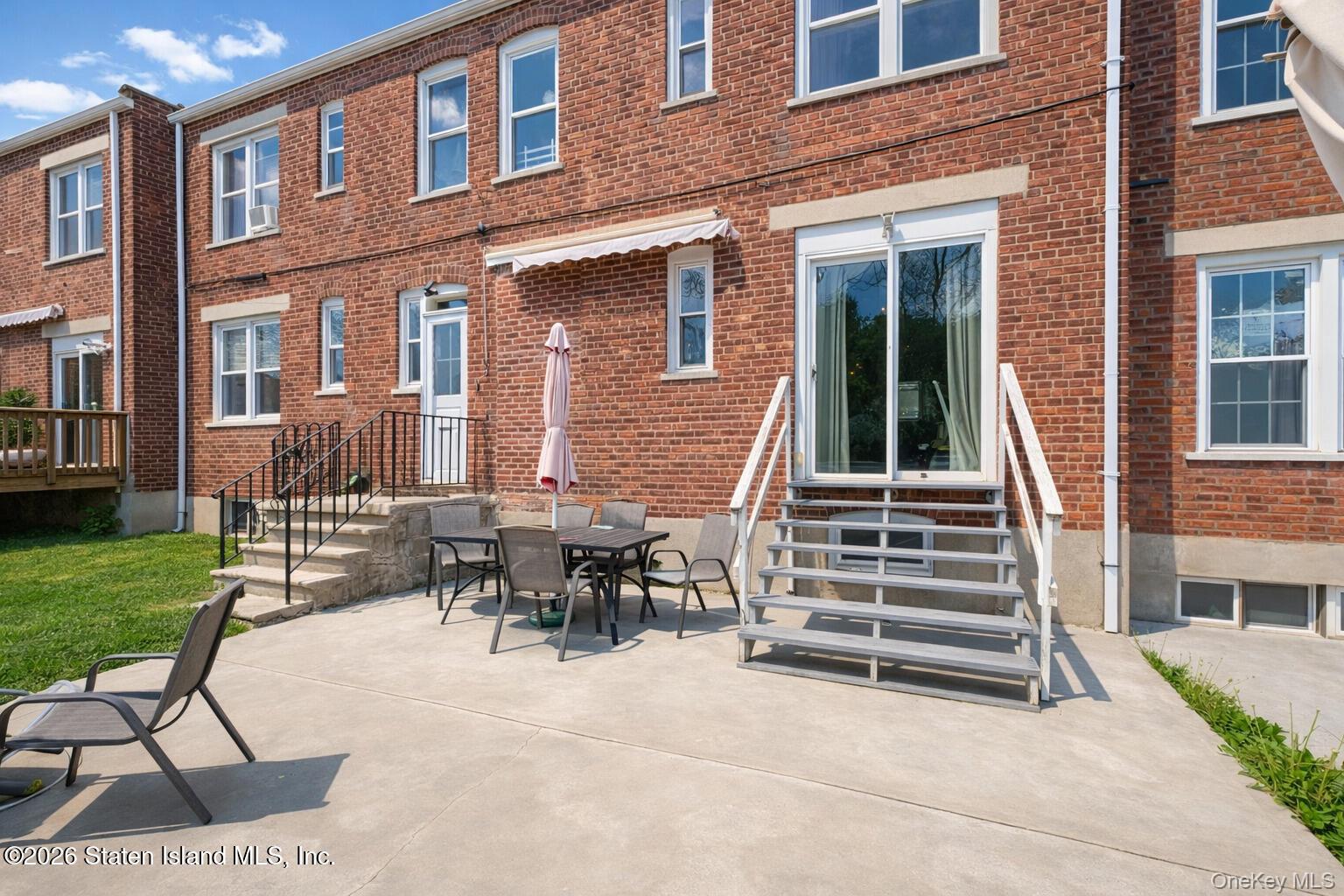 5th image of 62 Arnold St, New York, NY 10301 | MLS# 1027954