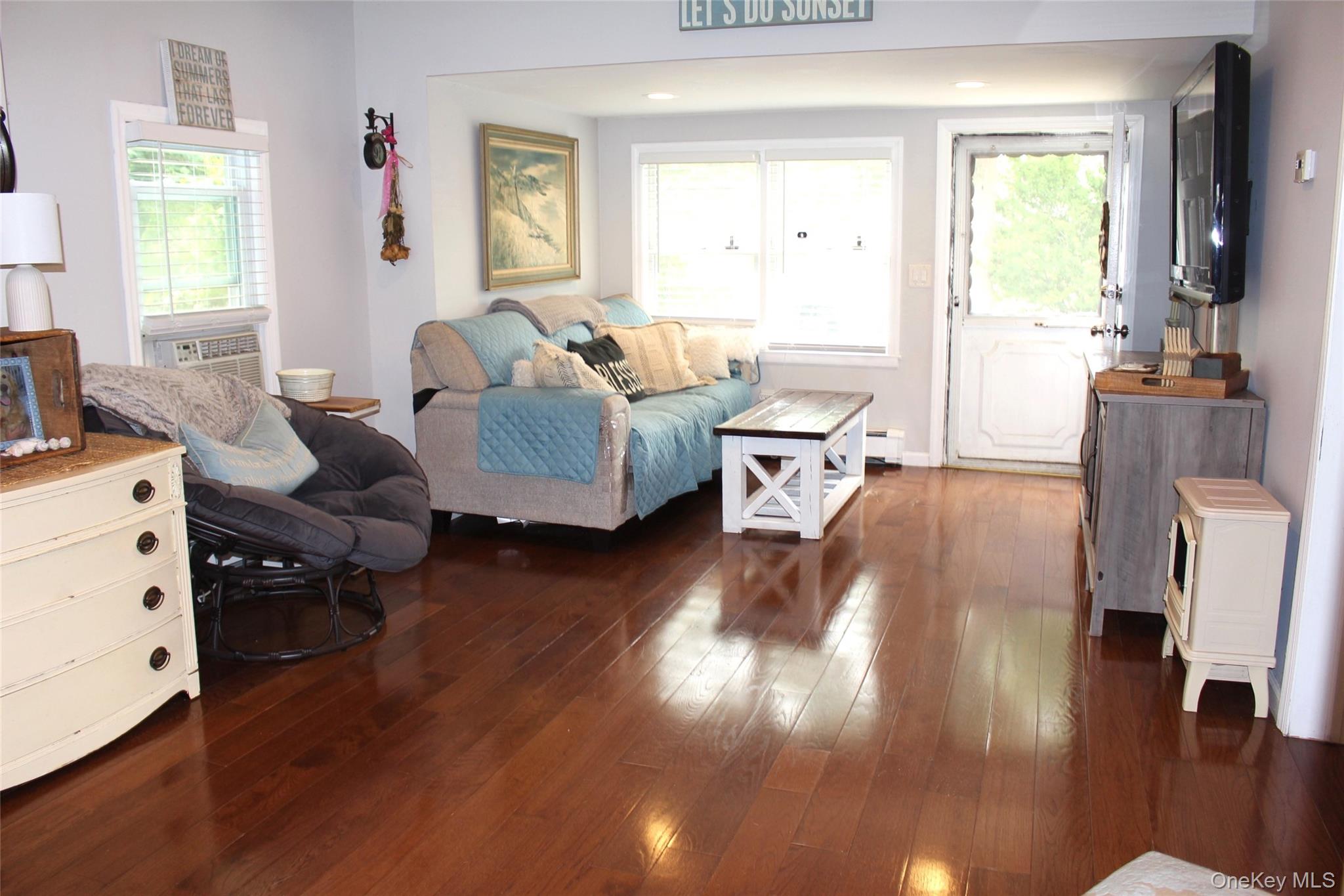 4th image of 63 Smith St, Islip, NY 11782 | MLS# 1027972