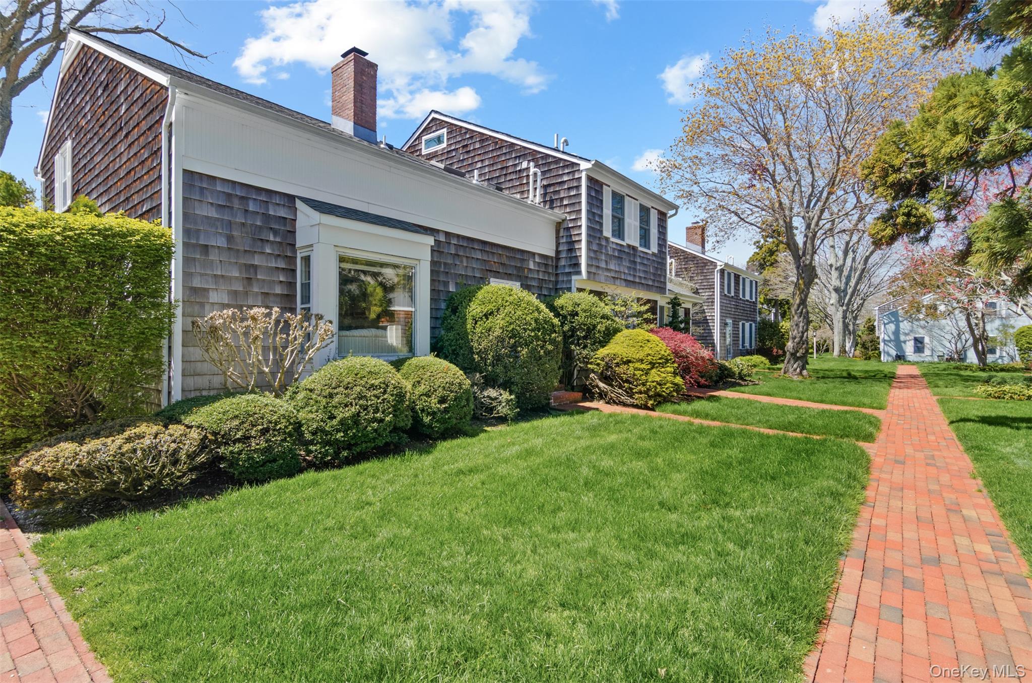 2nd image of 570 Hampton Rd #31, Southampton, NY 11968 | MLS# 1027985