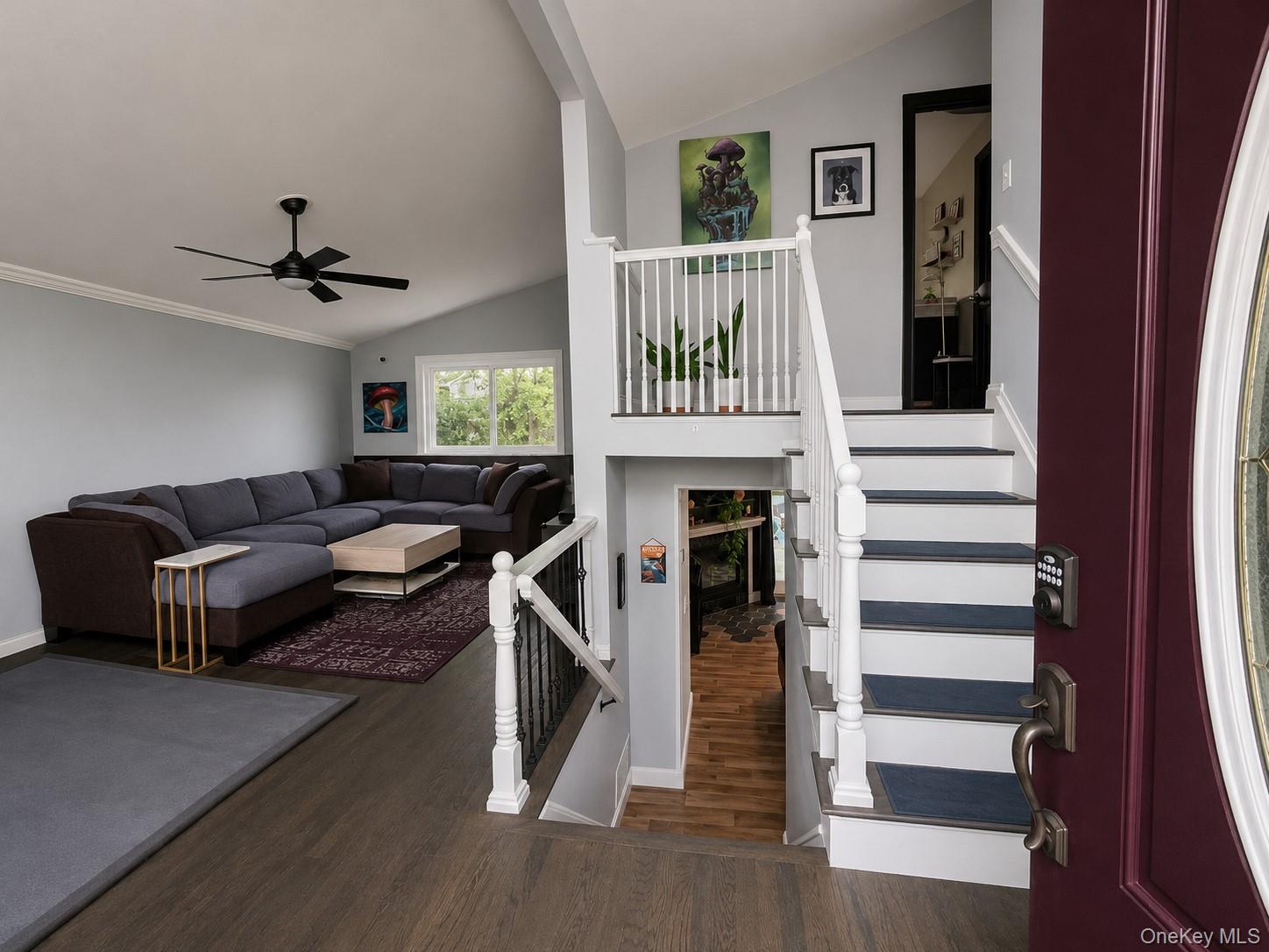 5th image of 11 Sandalwood Dr, Smithtown, NY 11787 | MLS# 1027993