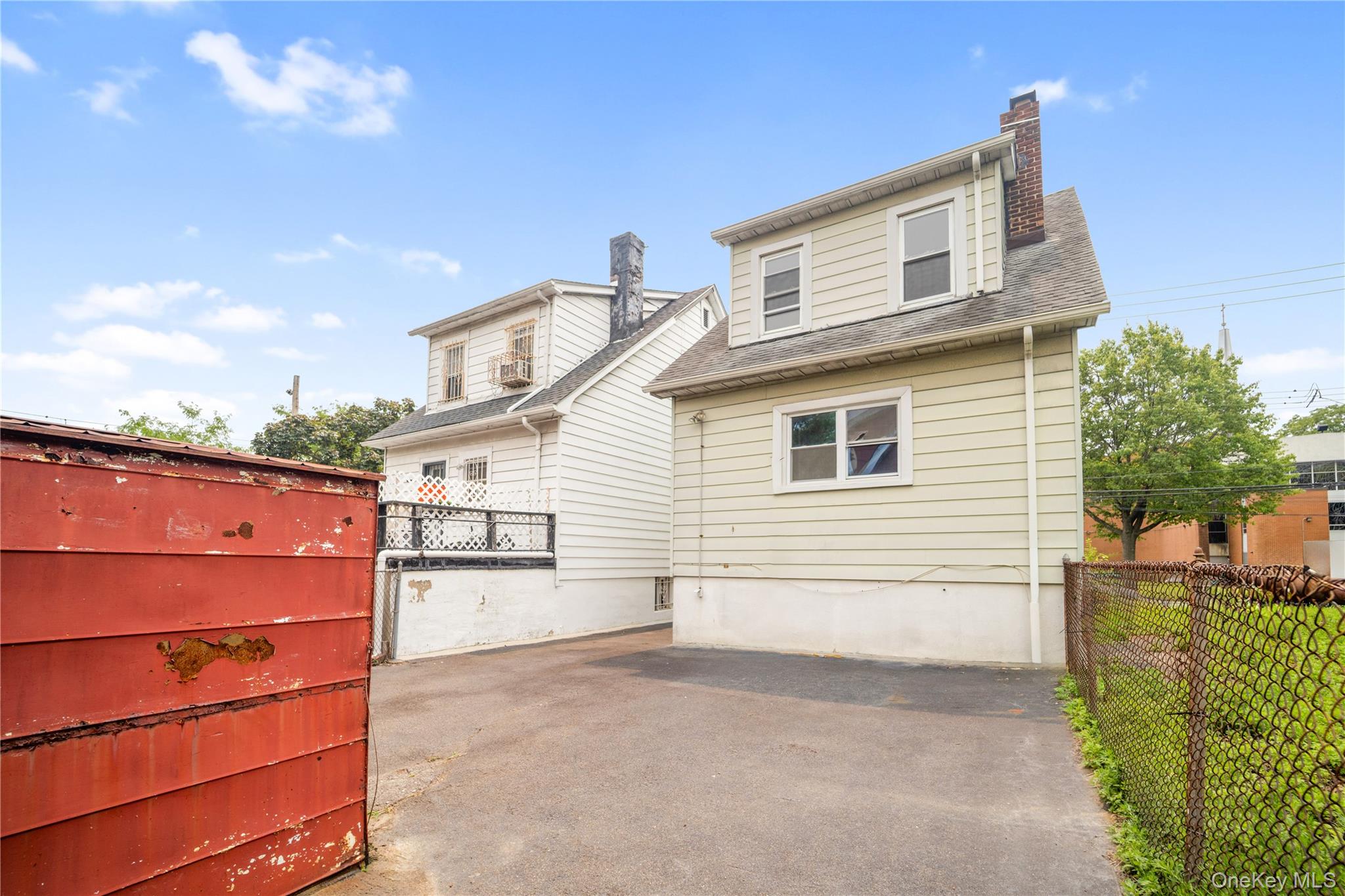 31st image of 1519 Adee Ave, New York, NY 10469 | MLS# 1028047
