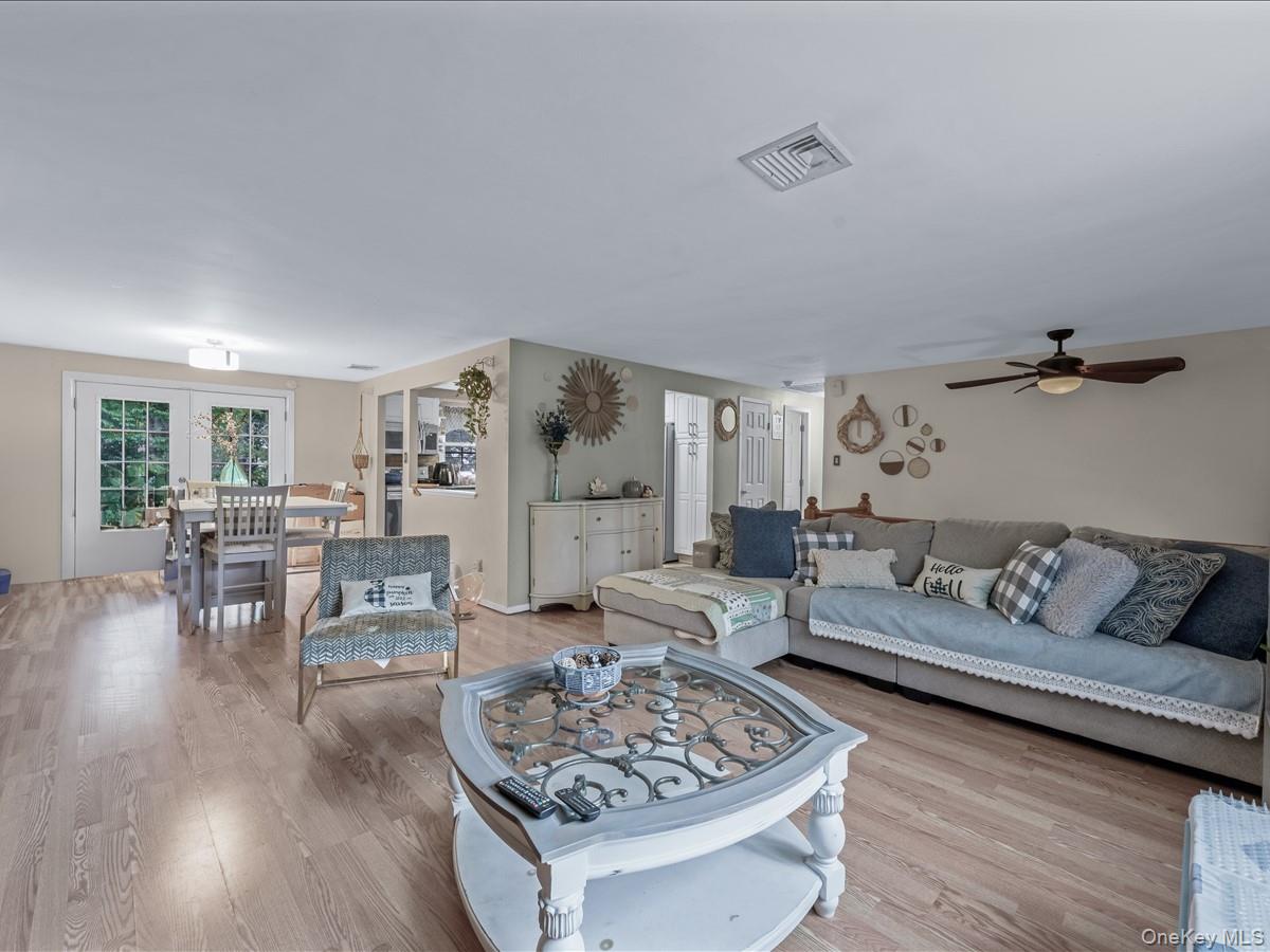 4th image of 33 Winside Ln, Coram, NY 11727 | MLS# 1028079