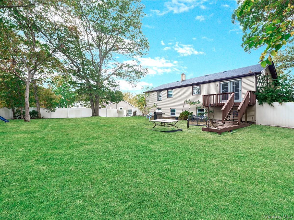 23rd image of 33 Winside Ln, Coram, NY 11727 | MLS# 1028079