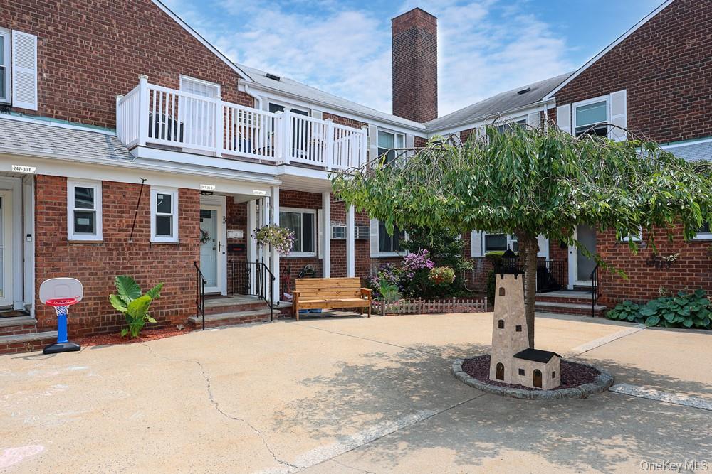 3rd image of 247-28 76th Ave, New York, NY 11426