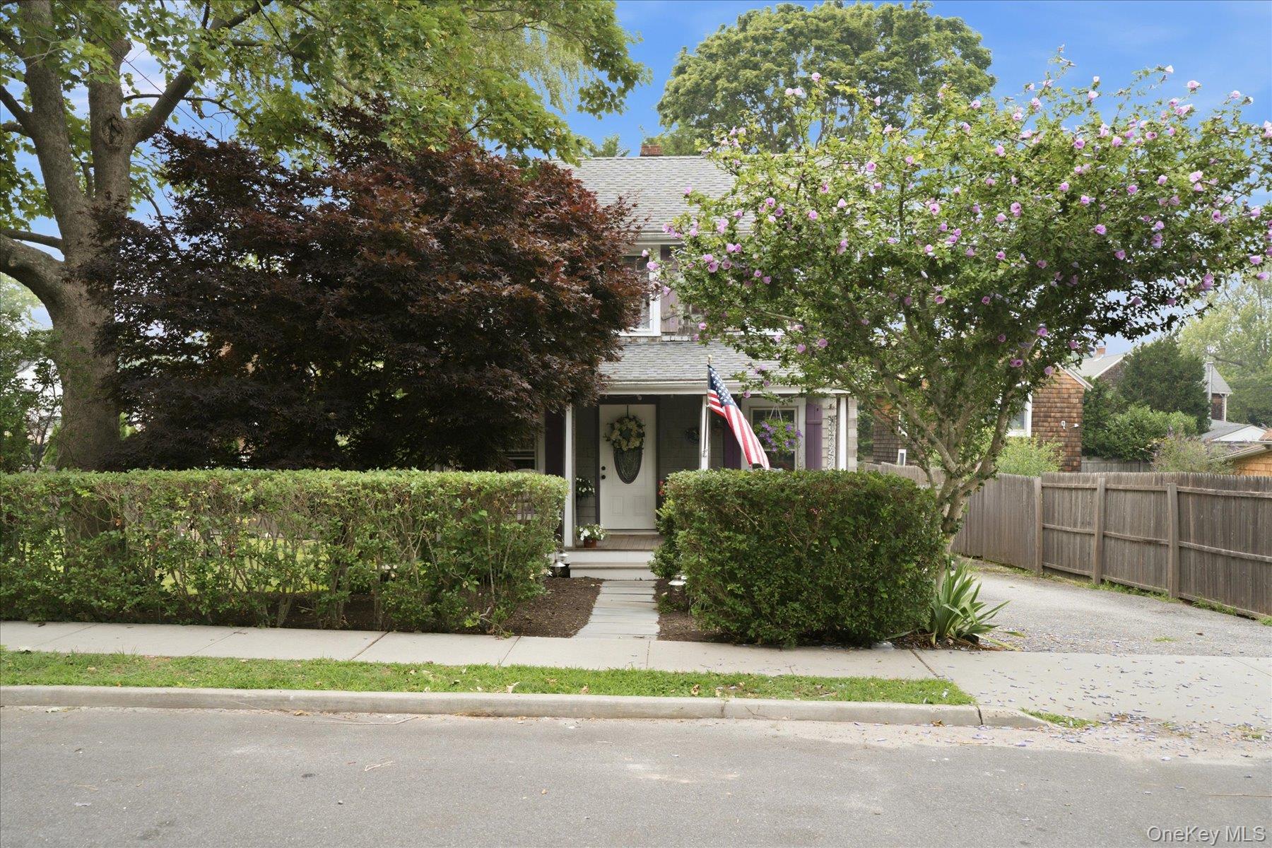 4th image of 308 Monsell Pl, Southold, NY 11944 | MLS# 1028101