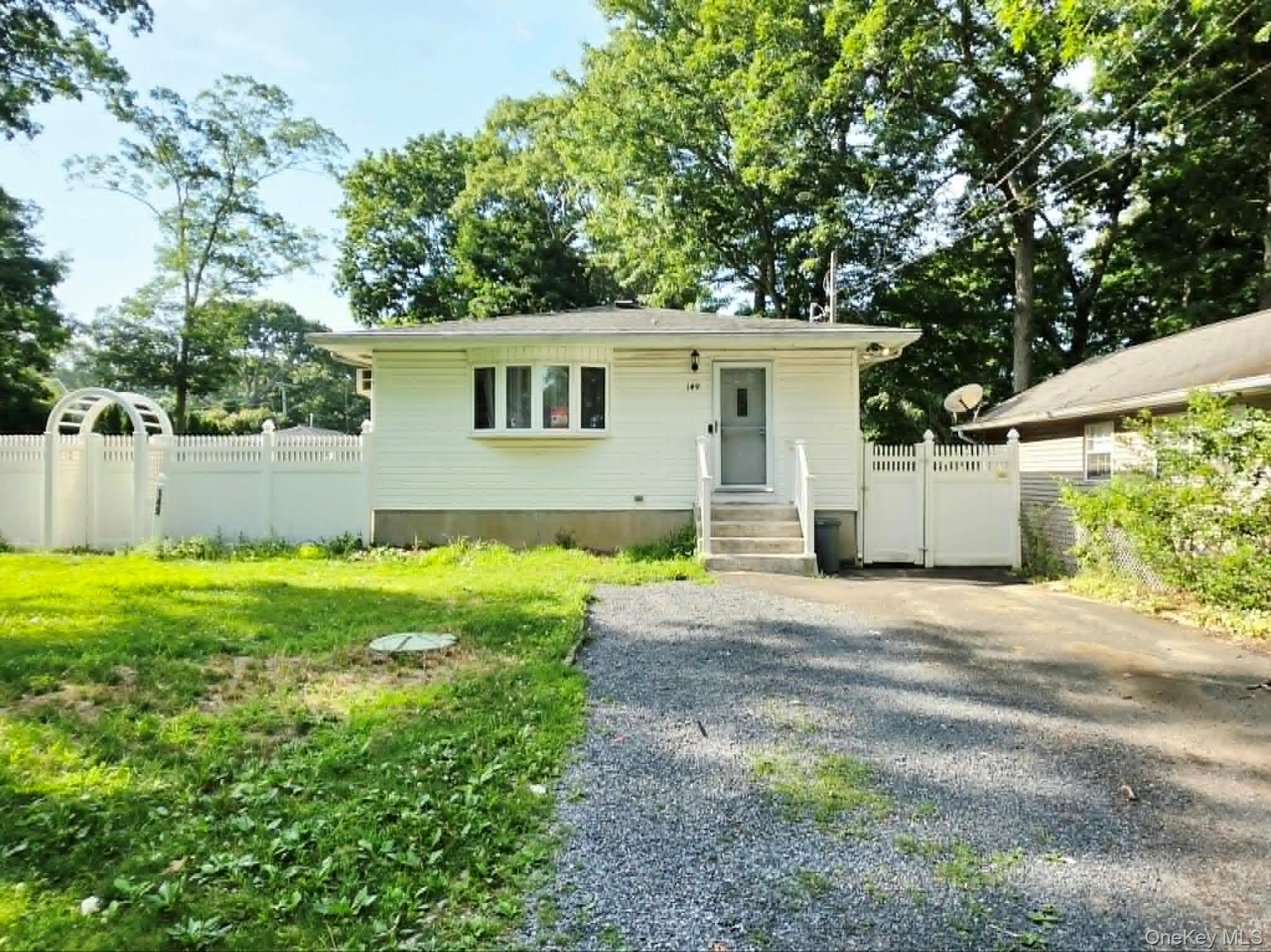 2nd image of 149 Moriches Ave, Brookhaven, NY 11950 | MLS# 1028118