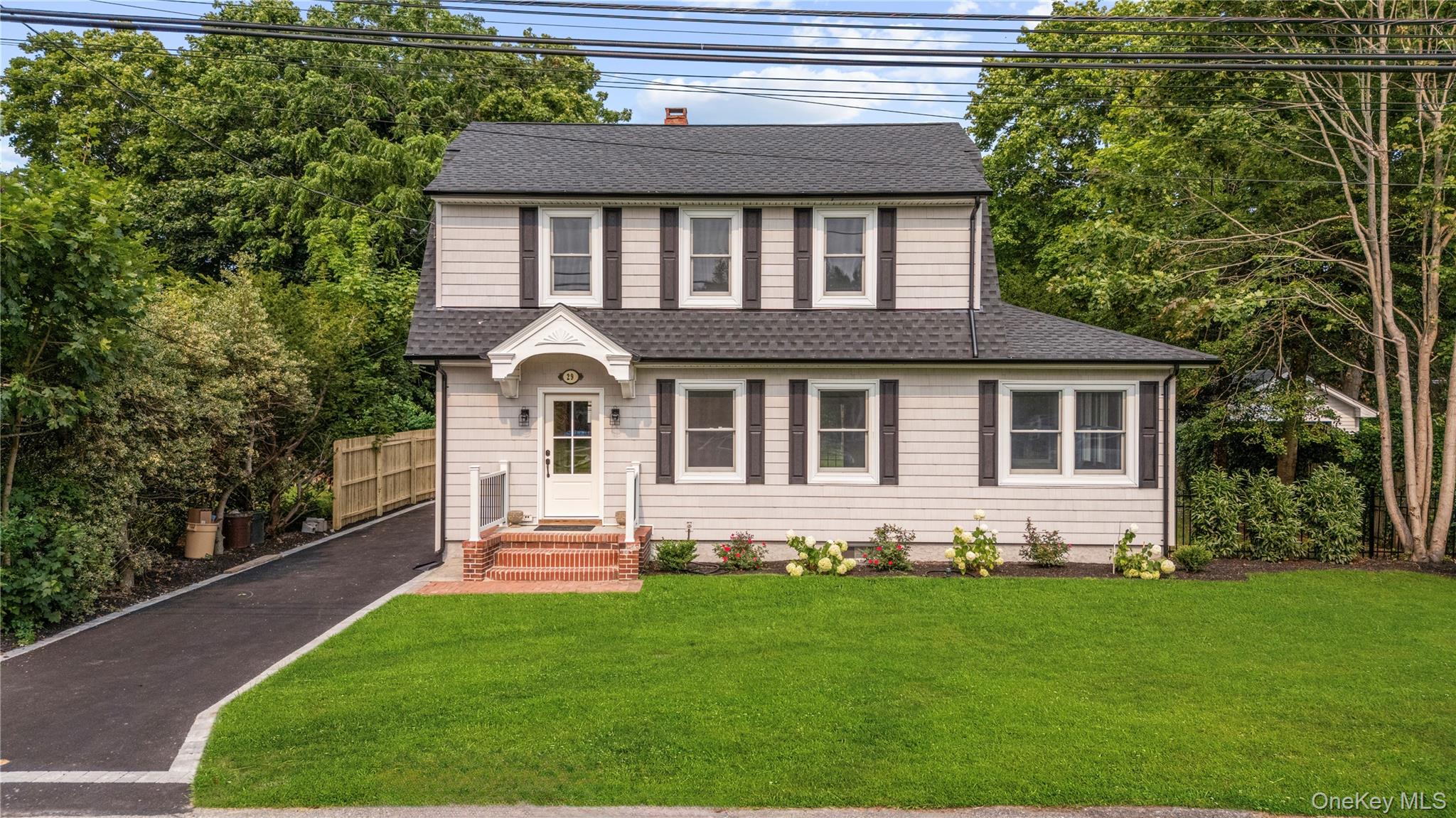 2nd image of 29 Colton Ave, Islip, NY 11782 | MLS# 1028140