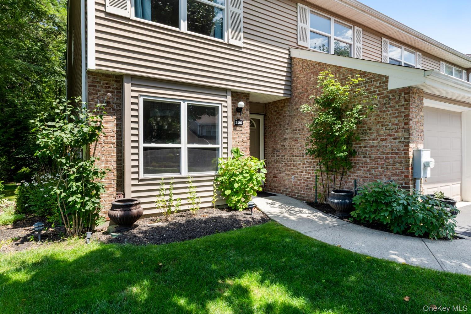 1st image of 300 Pond View Ln, Smithtown, NY 11787 | MLS# 1028158