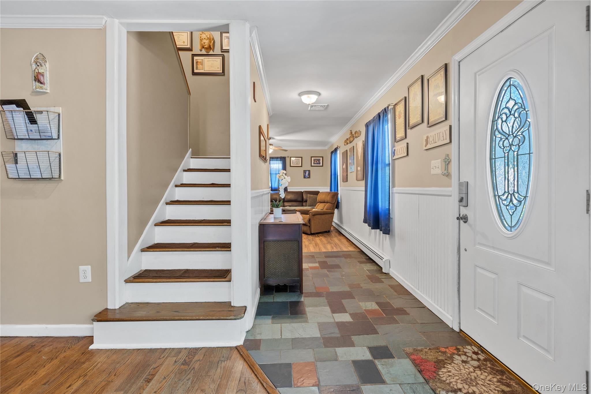 3rd image of 6 Giant Oak Rd, Brookhaven, NY 11961 | MLS# 1028166