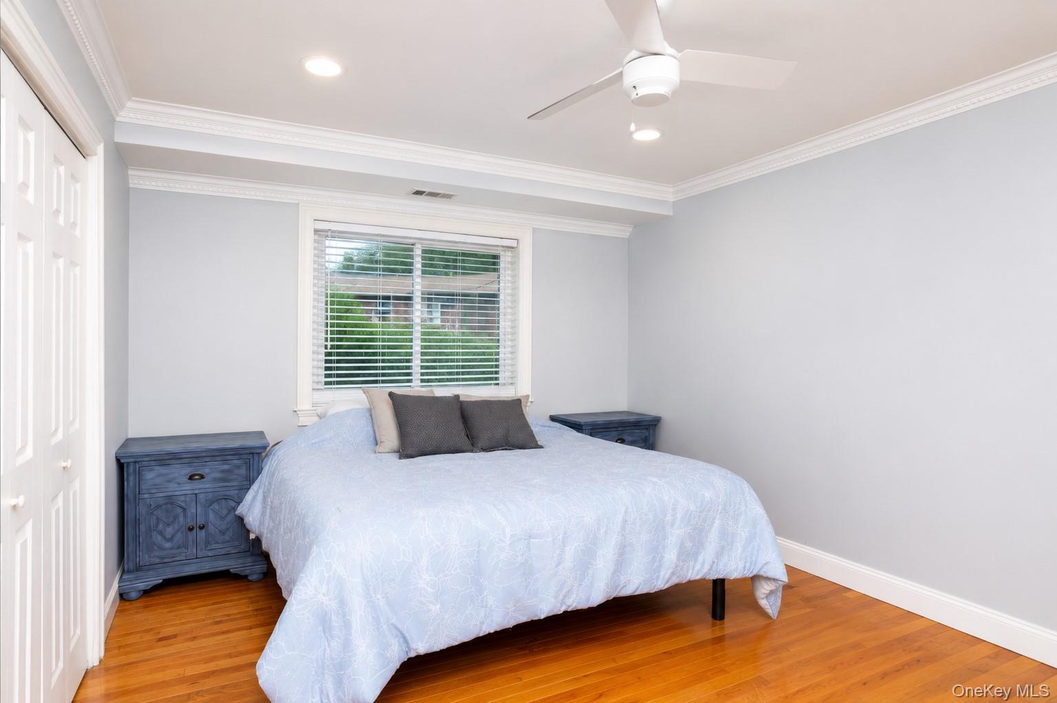4th image of 15 Eucalyptus Ct, Brookhaven, NY 11719