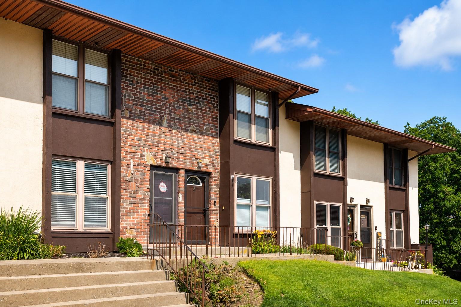 1st image of 15 Eucalyptus Ct #15, Brookhaven, NY 11784 | MLS# 1028190