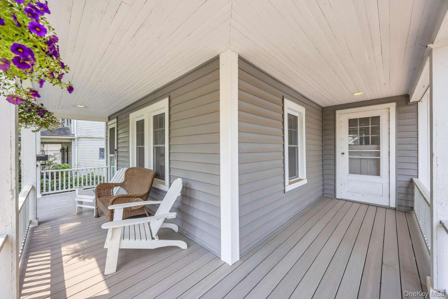 4th image of 14 Jefferson St, North Hempstead, NY 11050 | MLS# 1028217