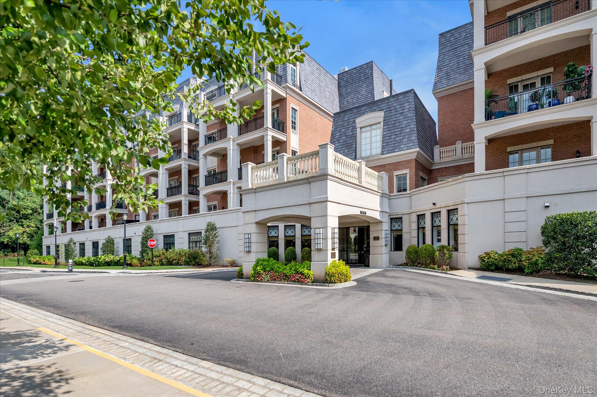 1st image of 3000 Royal Ct #3107, New Hyde Park, NY 11040 | MLS# 1028278
