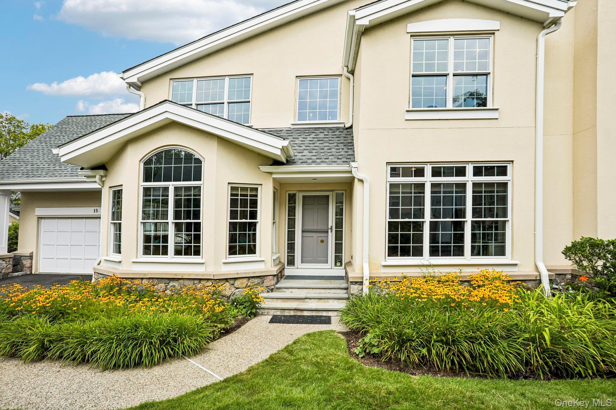 2nd image of 15 Doral Greens Dr E, Rye Town, NY 10573 | MLS# 1028282