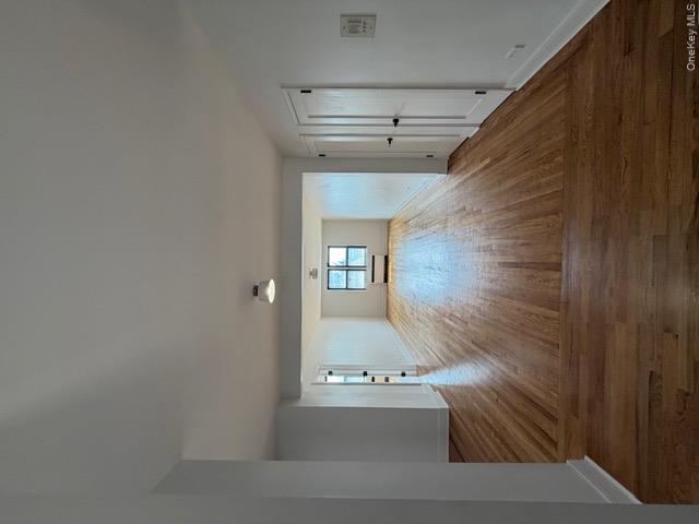 5th image of 445 W 240Th St #3M, Bronx, NY 10463 | MLS# 1028326