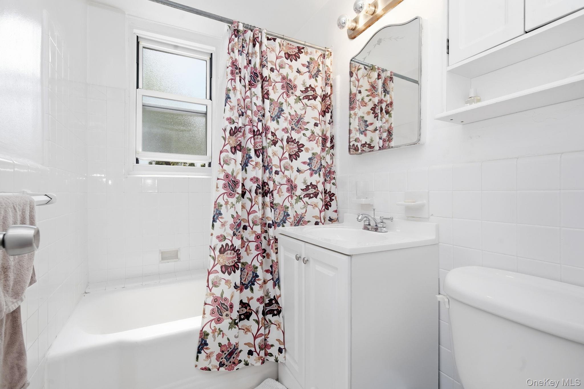 5th image of 290 Collins Ave #2C, Mount Vernon, NY 10552 | MLS# 1028331