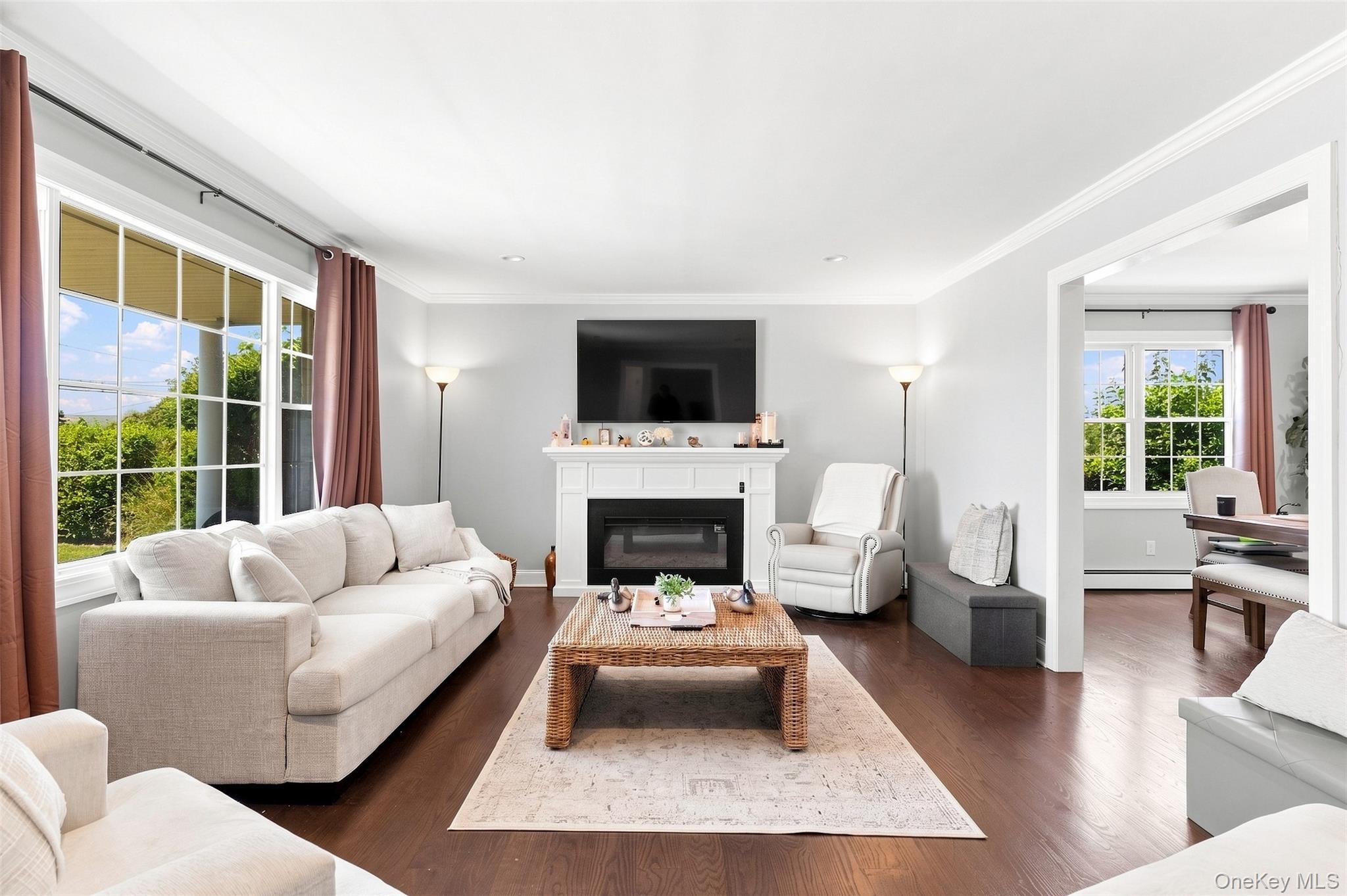 5th image of 336 Grand Central Ave, Babylon, NY 11701 | MLS# 1028381