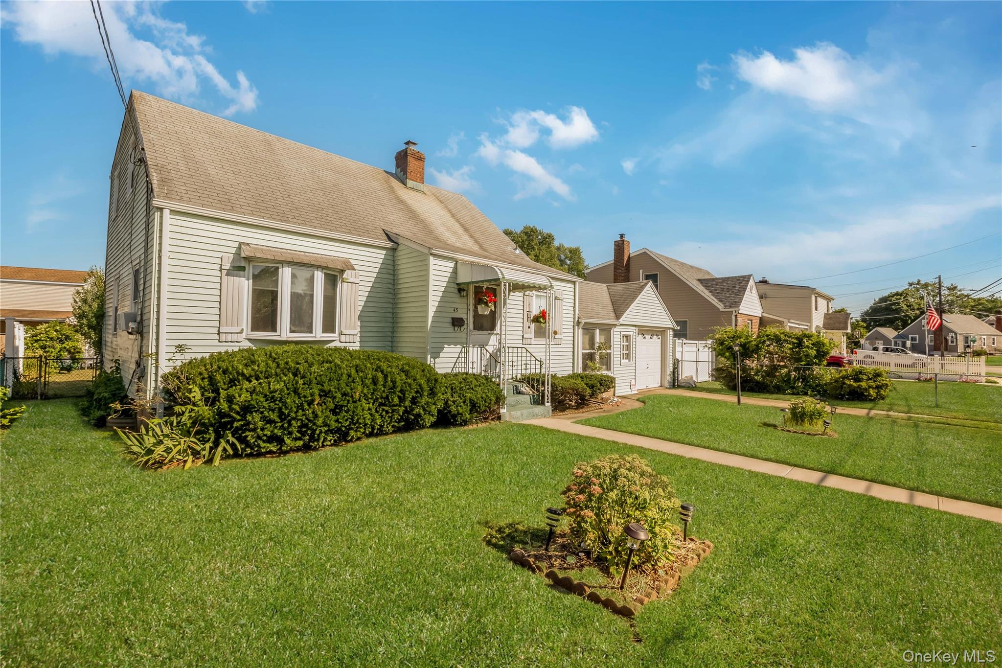 3rd image of 45 Birch Ave E, Farmingdale, NY 11735 | MLS# 1028388