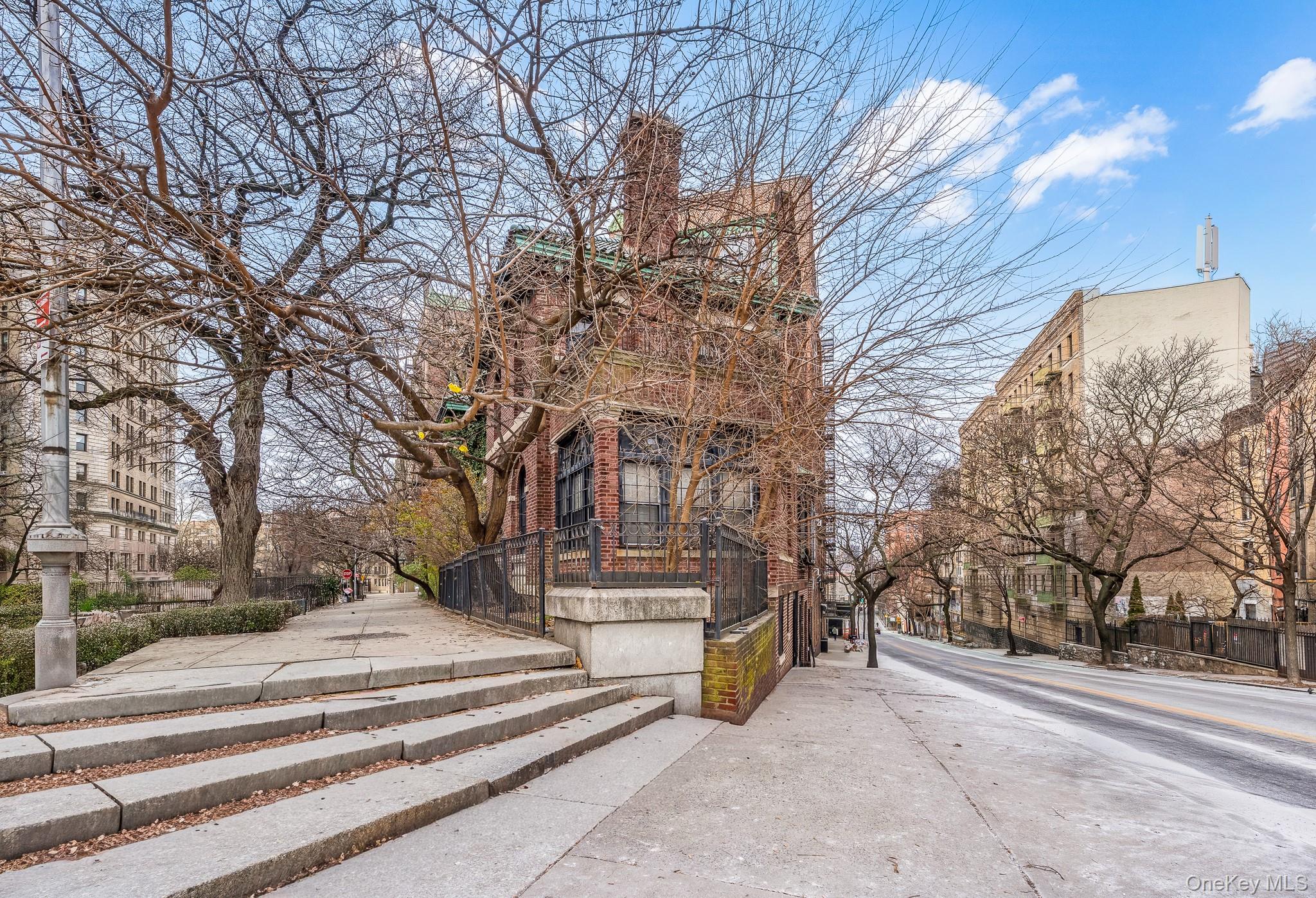 4th image of 811 Riverside Dr, New York, NY 10032 | MLS# 1028406