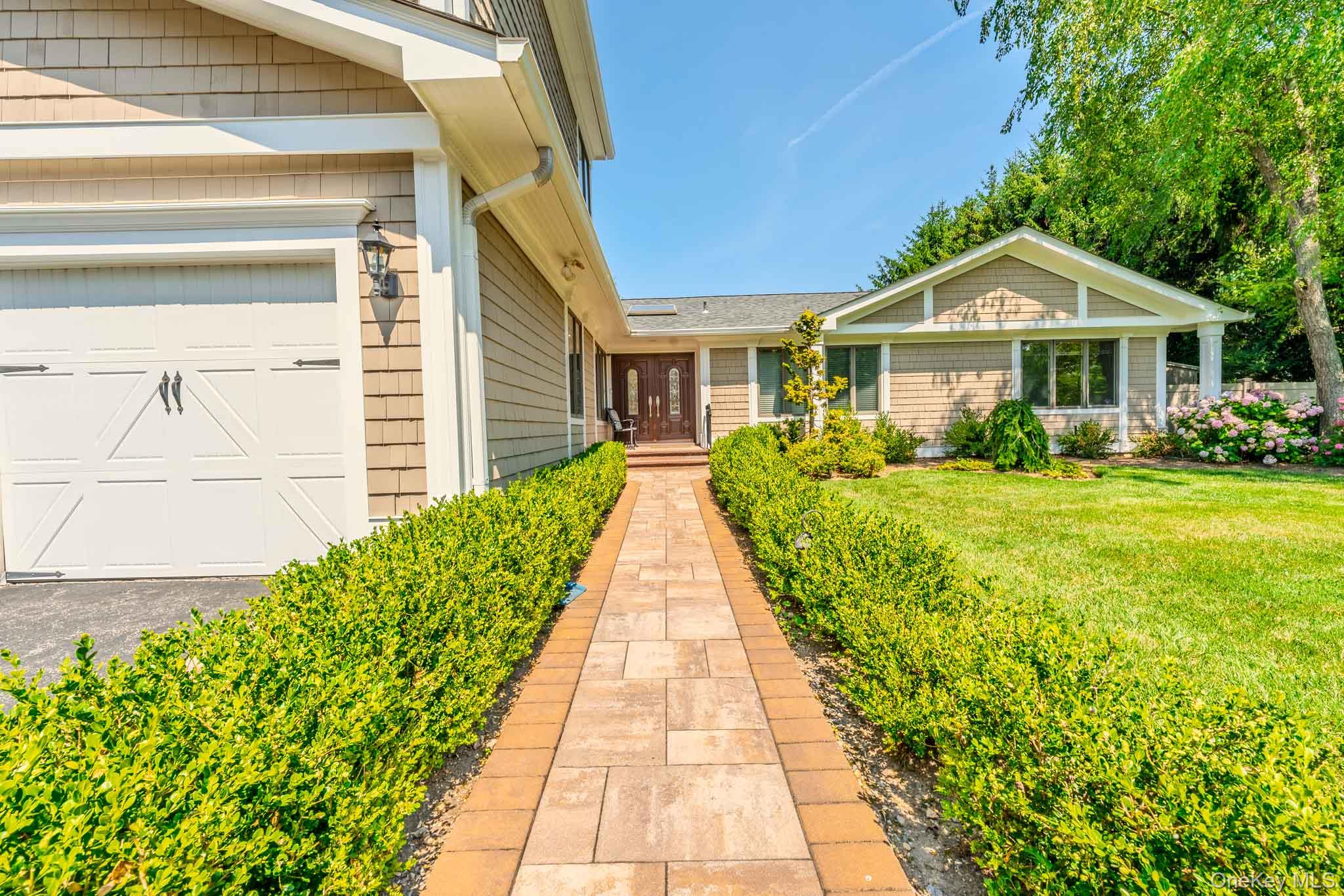 4th image of 70 Karol Pl, Oyster Bay, NY 11753 | MLS# 1028493
