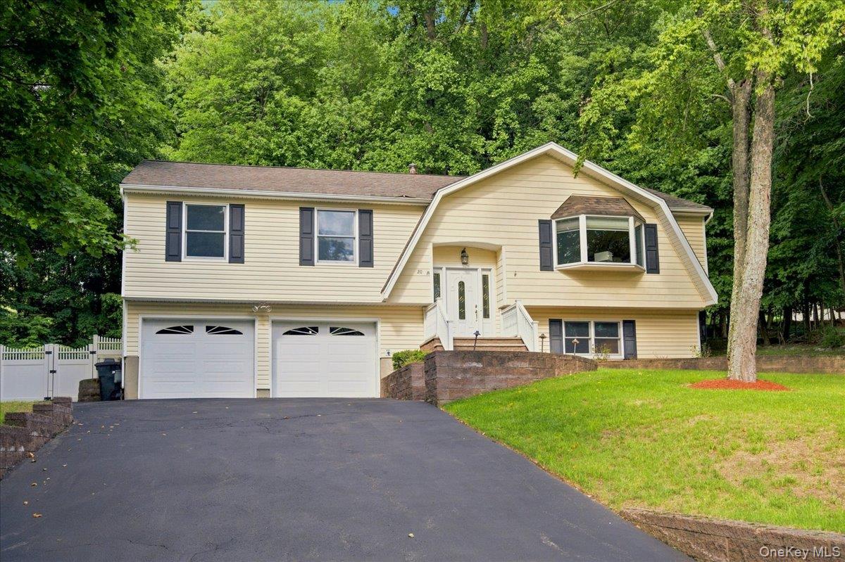 Photo 1 of Single family home for sale at 20 Lancaster Ln, Ramapo, NY 10952 | MLS# 1028526 | Listing updated on 2026-09-03