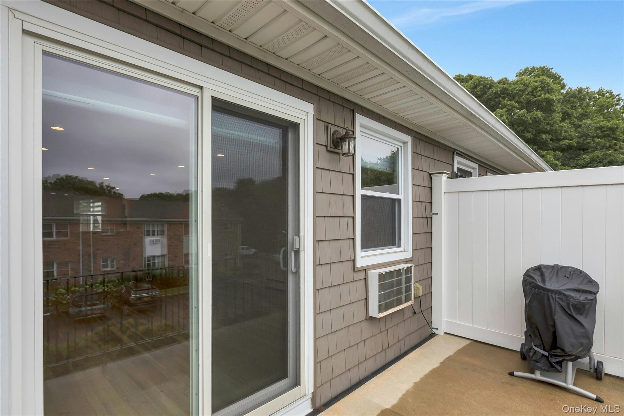 2nd image of 4425 Wilshire, Islip, NY 11769