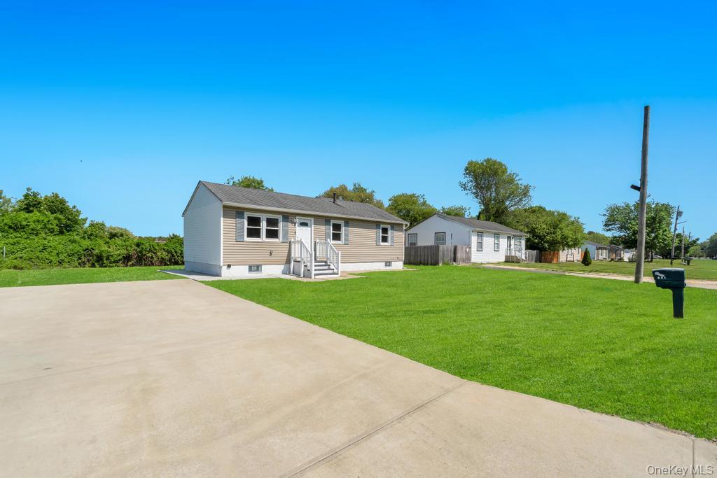 2nd image of 941 Provost Ave, Brookhaven, NY 11713 | MLS# 1028556