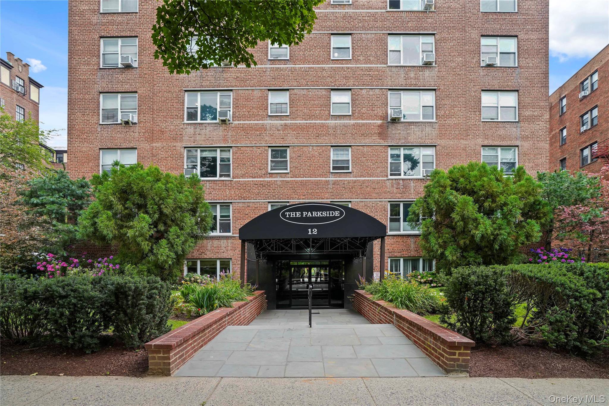 1st image of 12 Westchester Ave #5A, White Plains, NY 10601 | MLS# 1028557