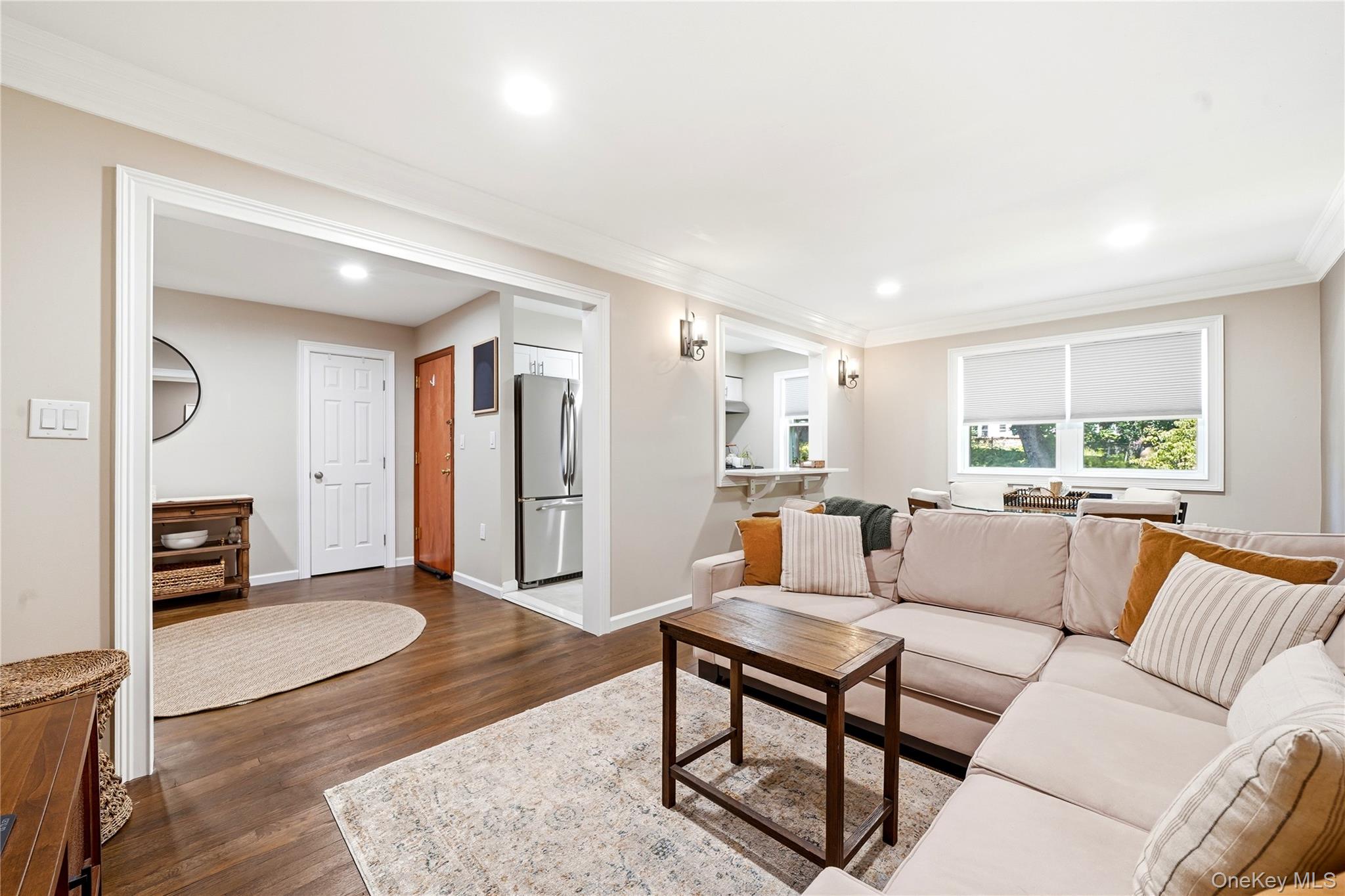 4th image of 130 Church St #3A, Smithtown, NY 11754 | MLS# 1028560
