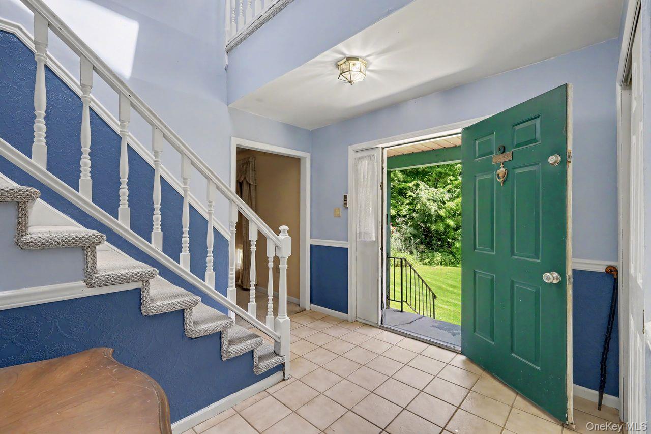2nd image of 15 Country Hill Rd, Patterson, NY 10509 | MLS# 1028561