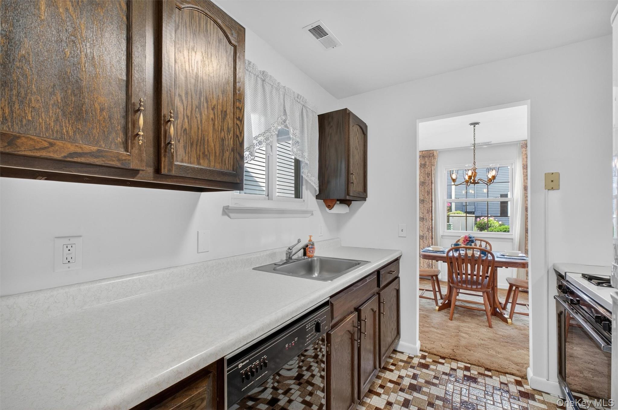 4th image of 301 Commons Wy #C (1st Floor), Fishkill, NY 12524 | MLS# 1028563