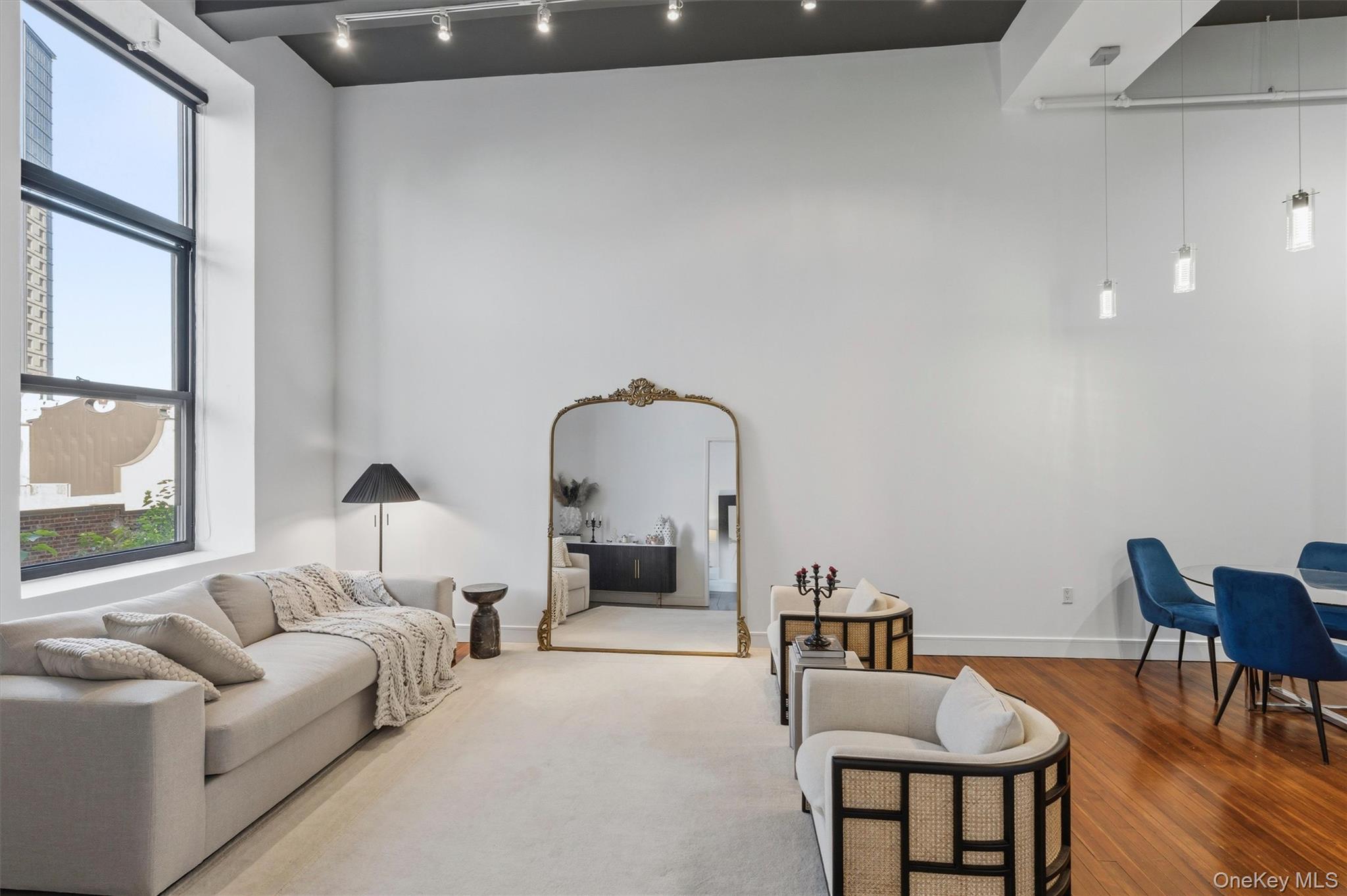 5th image of 25 Leroy Pl, New Rochelle, NY 10805