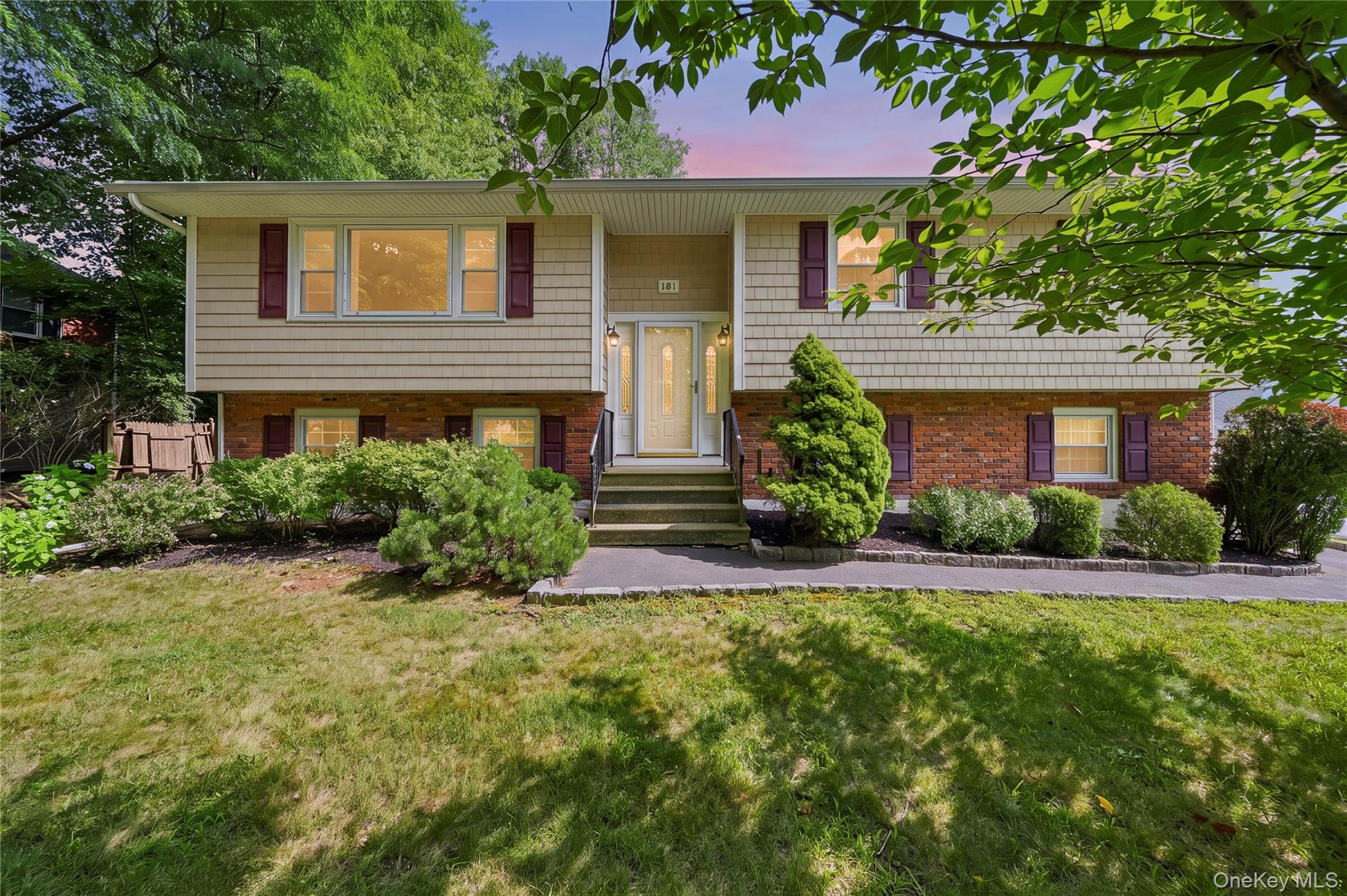 2nd image of 181 Montross Rd, Yorktown, NY 10598 | MLS# 1028589