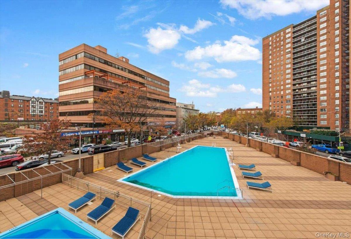 2nd image of Gerard Towers, New York, NY 11375